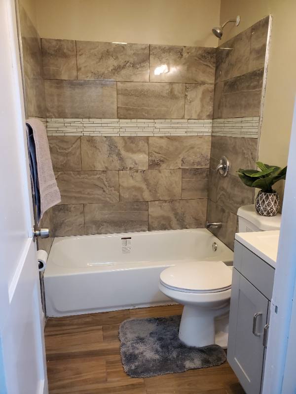 House for rent at 1329 Campbell Ave, Wheaton, IL 60189