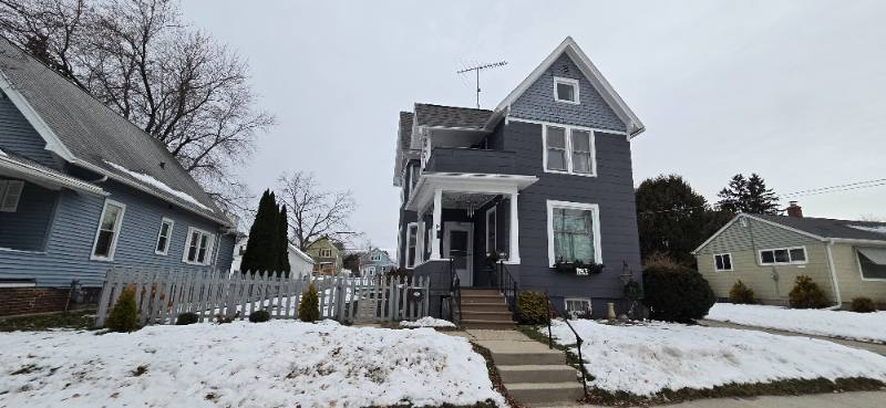 Townhouse for rent at 724 N Evans St #A, Sheboygan, WI 53081