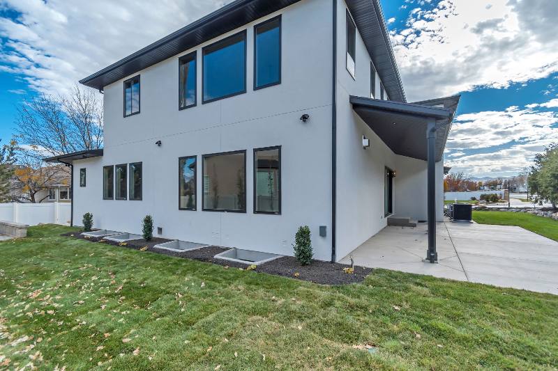 House for rent at 3168 W Chalk Creek Way, South Jordan, UT 84095