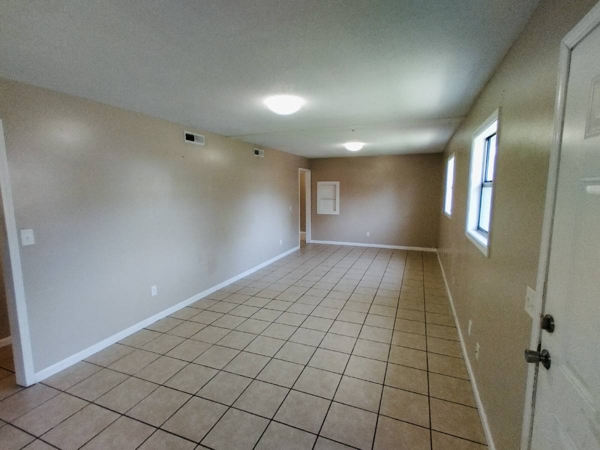 House for rent at 704 Melody Lane, Dothan, AL 36301
