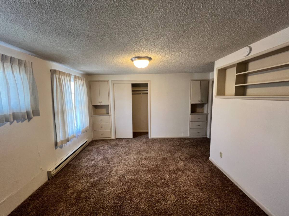 Apartment for rent at 2307 Willamette St, Eugene, OR 97405