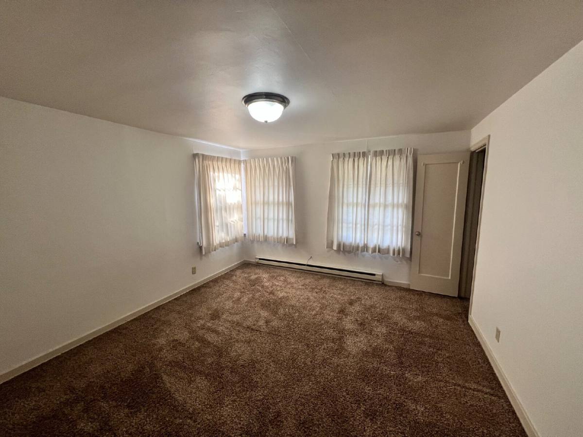 Apartment for rent at 2307 Willamette St, Eugene, OR 97405
