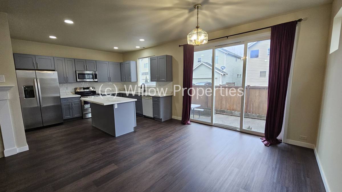 House for rent at 6753 Park St E, Fife, WA 98424