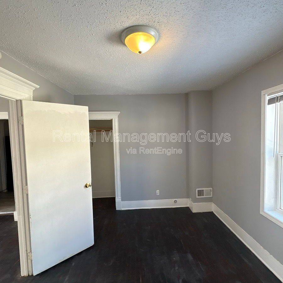 Apartment for rent at 2931 Bryant Ave N #2, Minneapolis, MN 55411