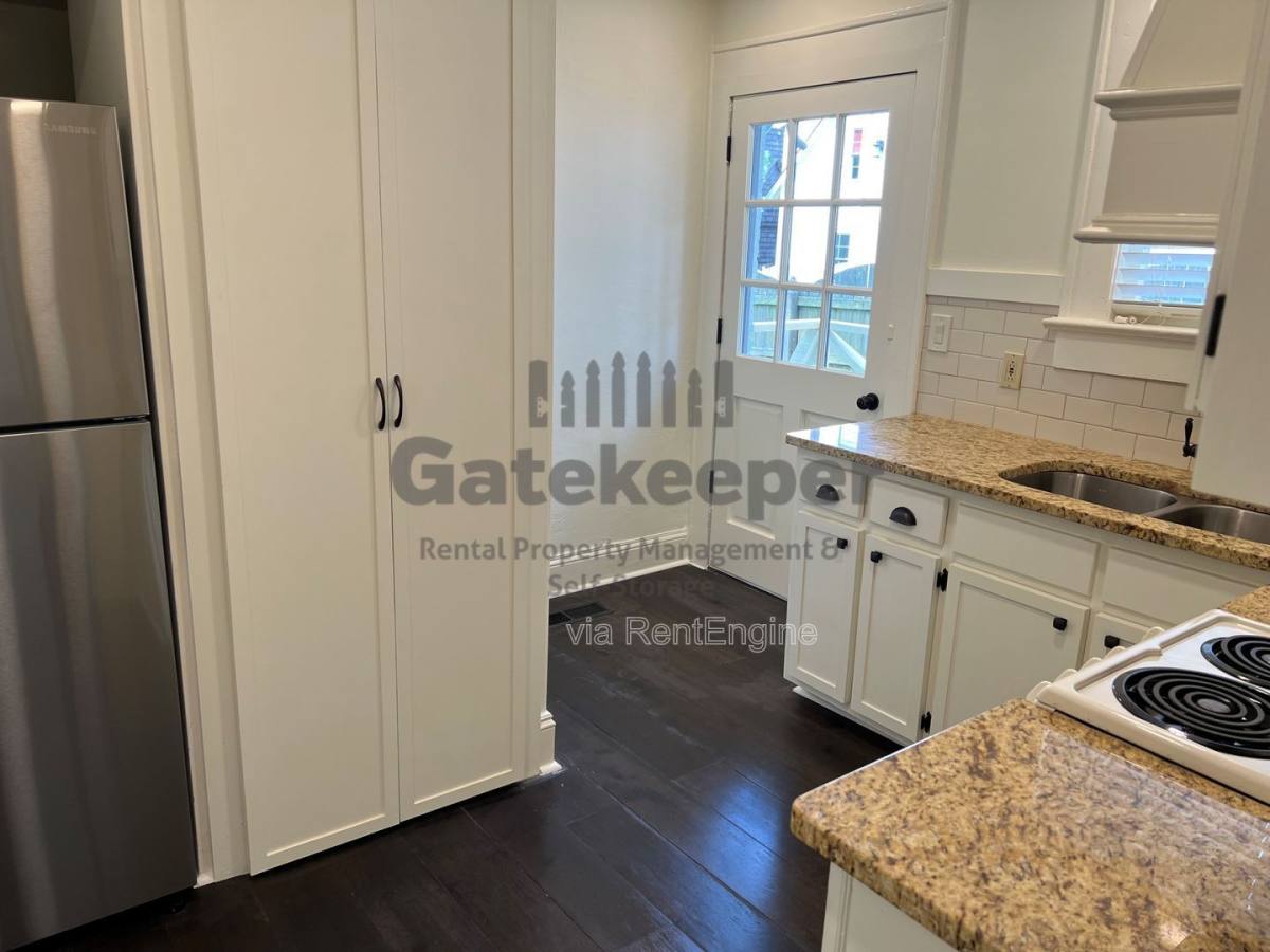 Apartment for rent at 1565 Walker Ave #B, Atlanta, GA 30337