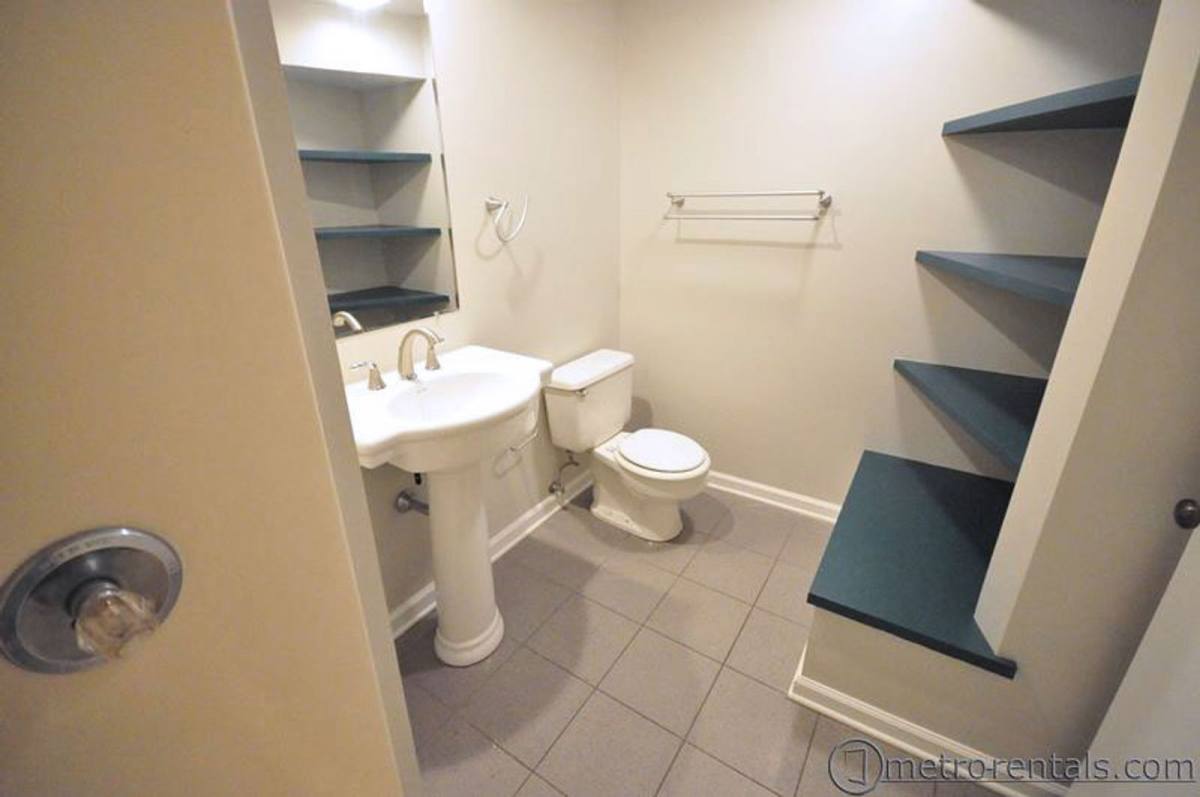 Apartment for rent at 1237 Indianola Ave #A, Columbus, OH 43201