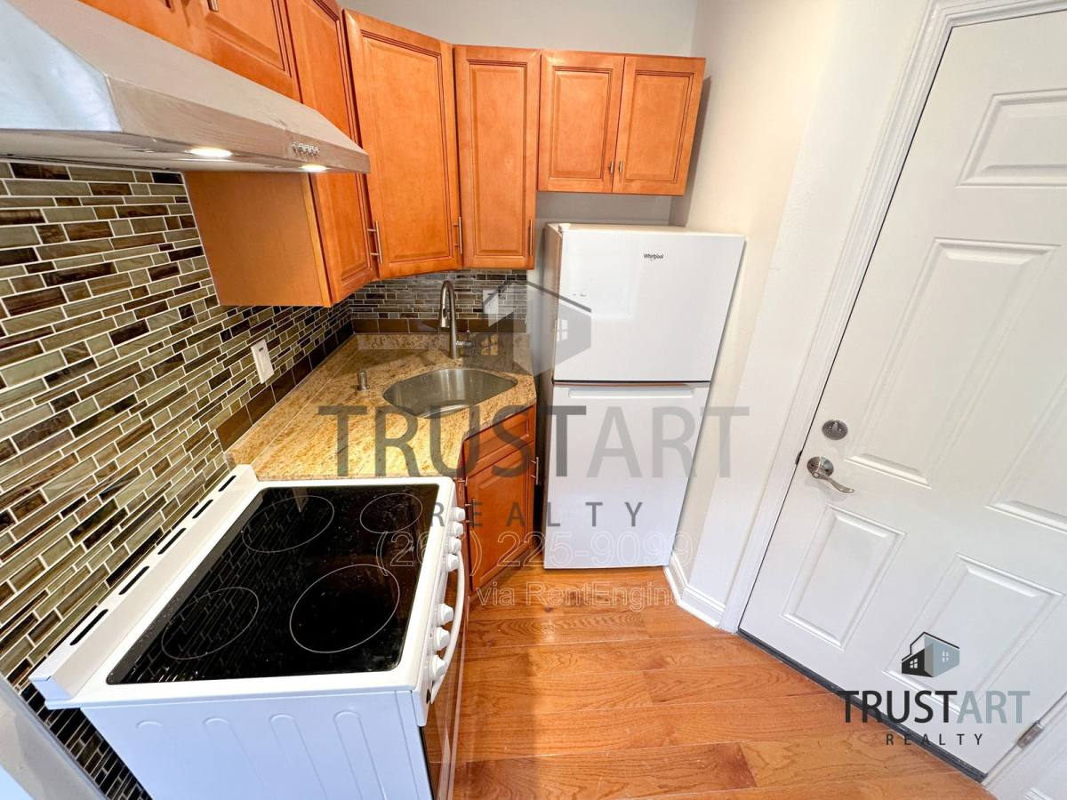 Apartment for rent at 2025 N 4th St #2B, Philadelphia, PA 19122