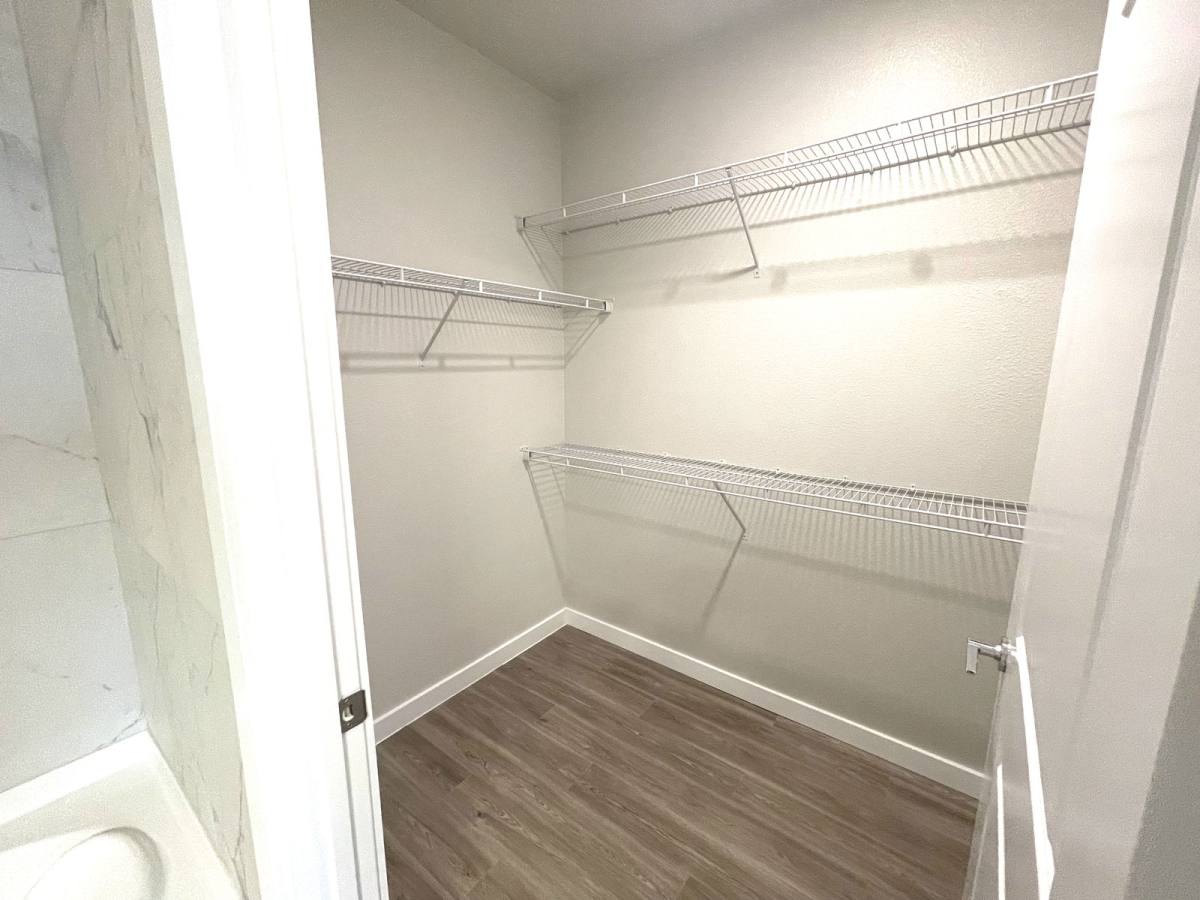 Apartment for rent at 295 County Rd, Hutto, TX 78634
