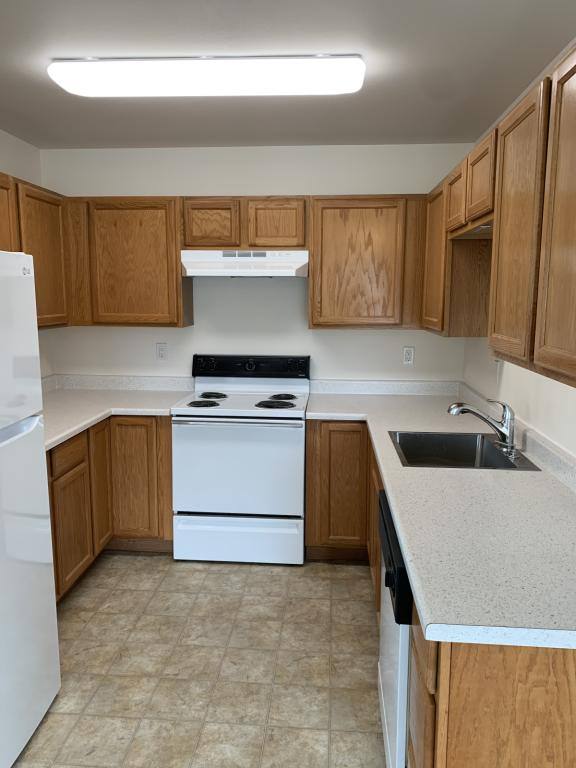 Apartment for rent at 231 NW 3rd St #3, Newport, OR 97365
