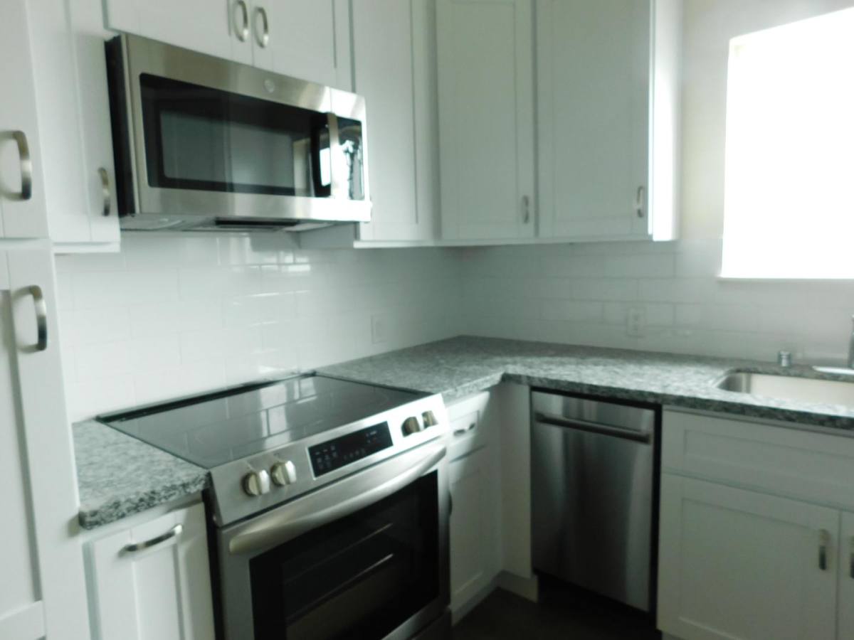 Apartment for rent at 113 G St, Antioch, CA 94509