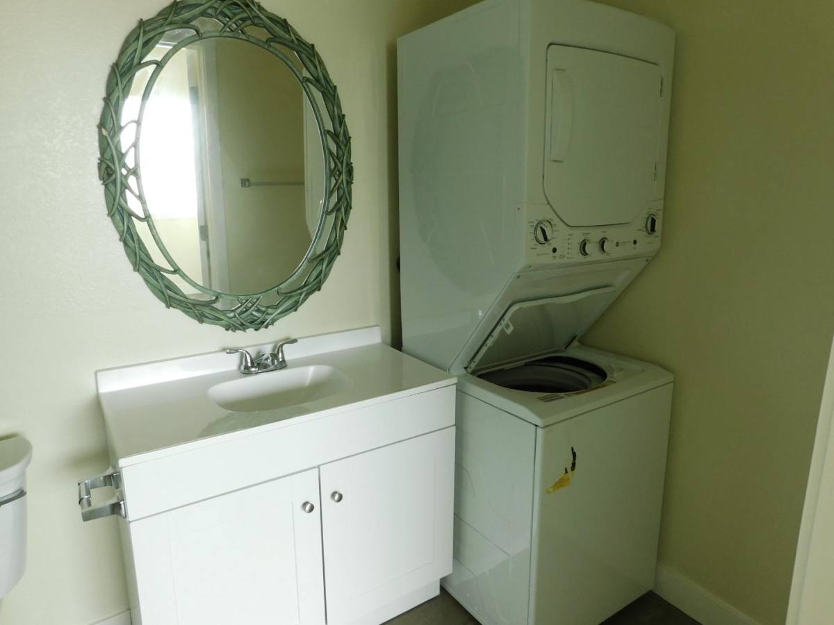 Apartment for rent at 113 G St, Antioch, CA 94509