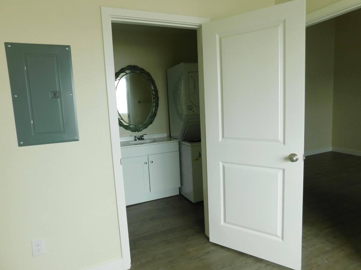 Apartment for rent at 113 G St, Antioch, CA 94509
