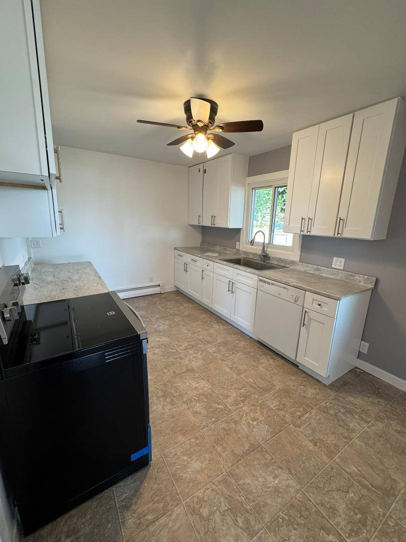 House for rent at 6451 Alpine Ave NW #6541, Comstock Park, MI 49321