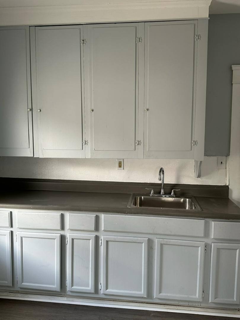 Apartment for rent at 8104 Force Ave #DOWN, Cleveland, OH 44105