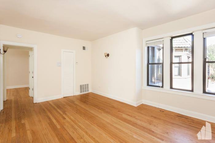 Apartment for rent at 4034 N Ashland #E2, Chicago, IL 60613