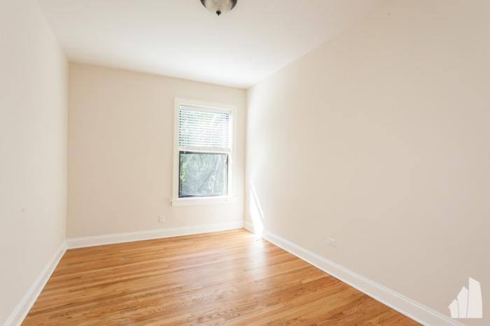 Apartment for rent at 4034 N Ashland #E2, Chicago, IL 60613