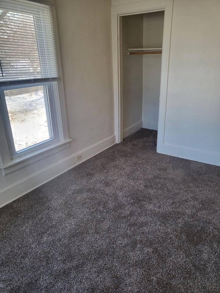 Apartment for rent at 1027 E Main St, Mankato, MN 56001