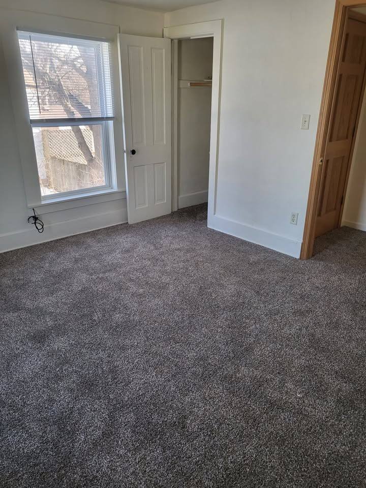 Apartment for rent at 1027 E Main St, Mankato, MN 56001
