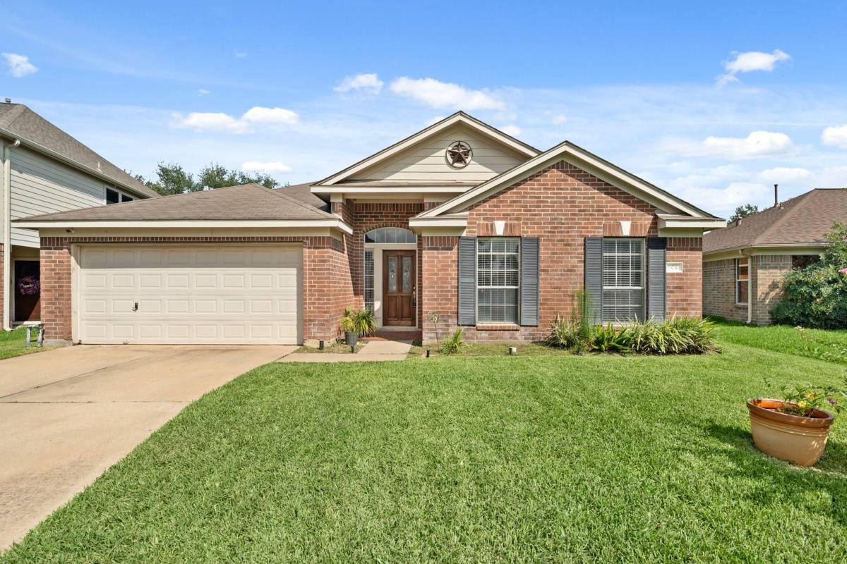 House for rent at 23730 Prince Lawrence Court, Katy, TX 77493