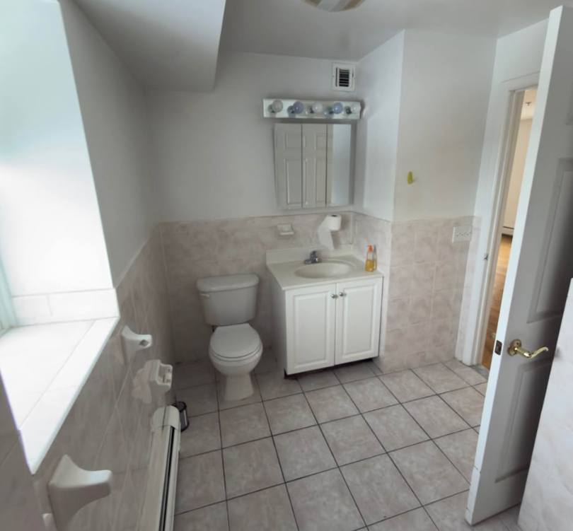 Apartment for rent at 37 Bergen Blvd #1, Fairview, NJ 07022