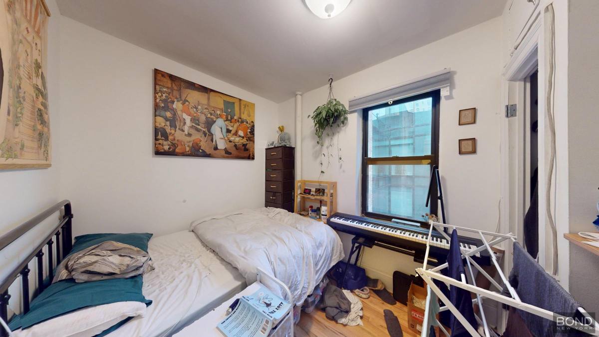 Apartment for rent at 163 W 17th St #5C, New York, NY 10011