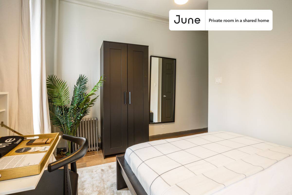 Apartment for rent at 439 W 48th St #C, New York, NY 10036