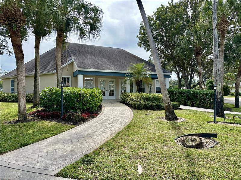 Apartment for rent at 12349 Londonderry Lane, Bonita Springs, FL 34135