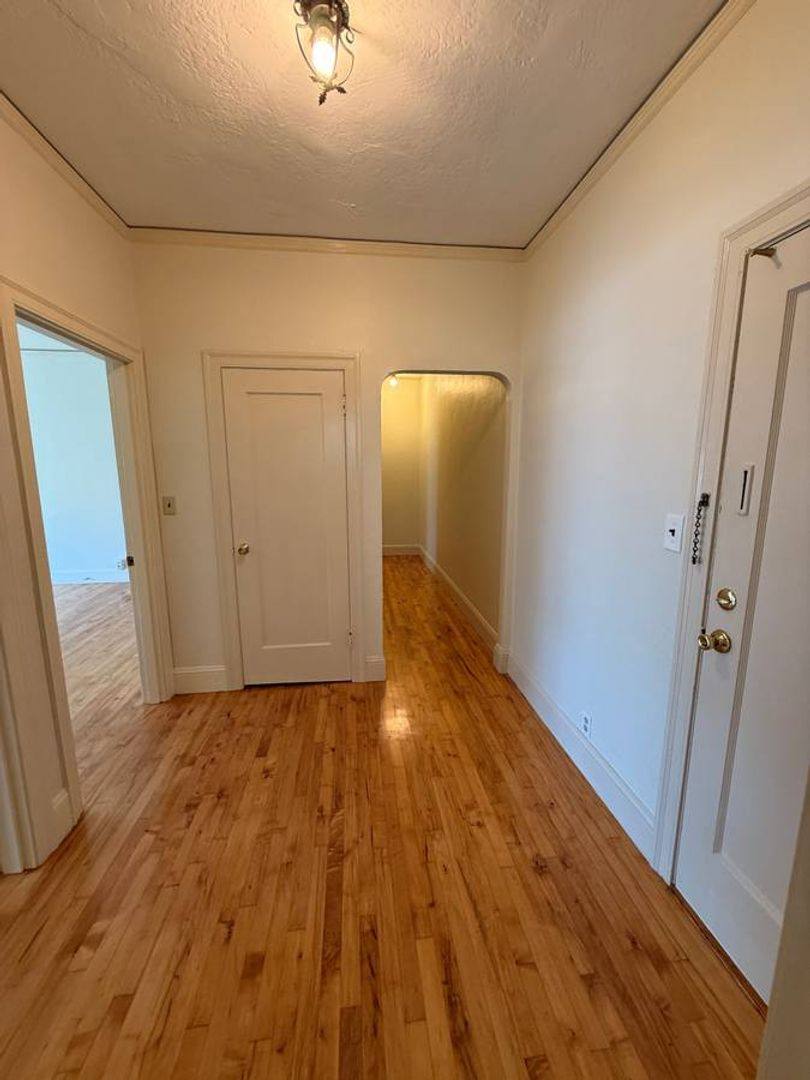 Apartment for rent at 2533 Durant Ave, Berkeley, CA 94704