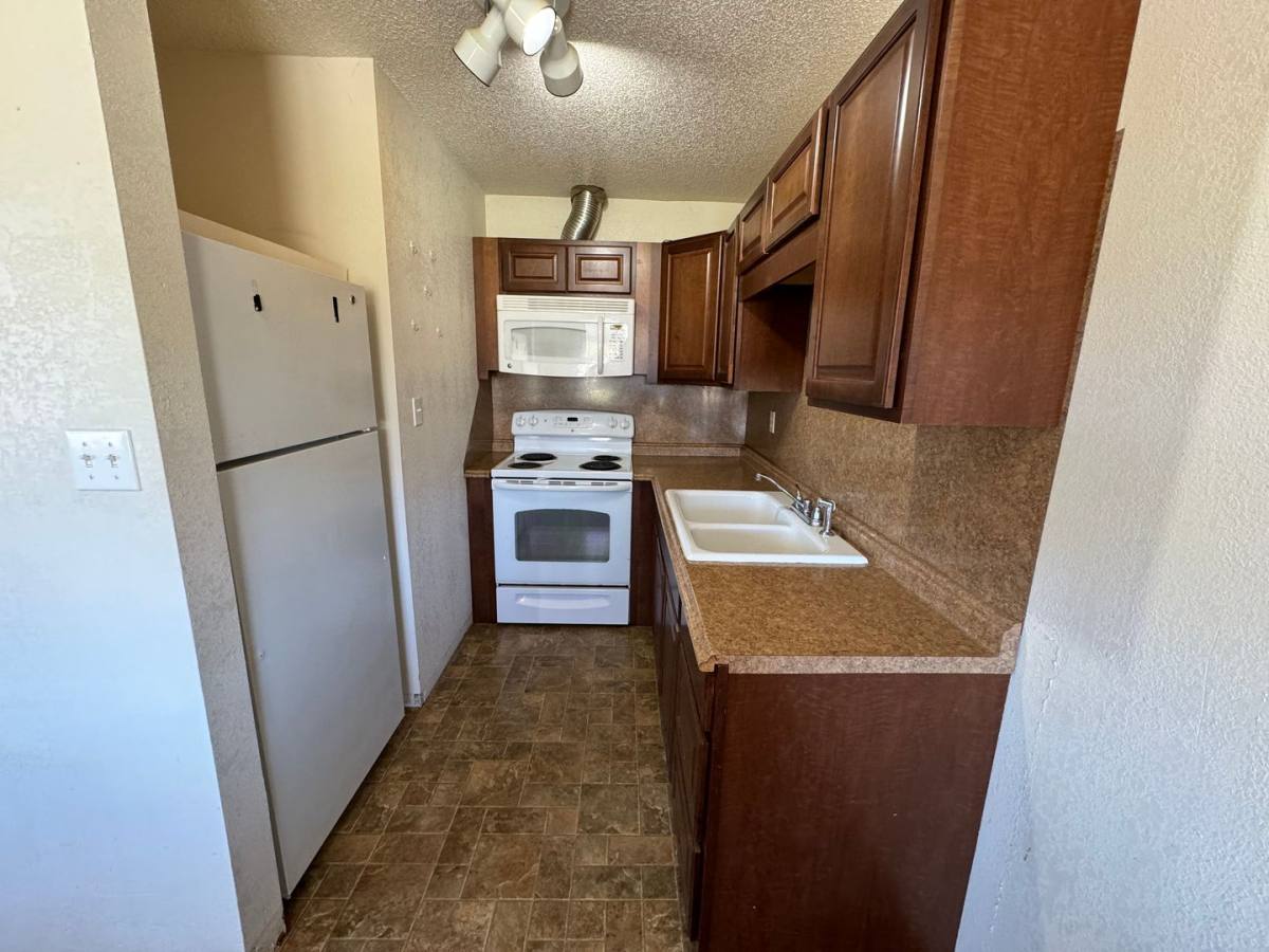 Apartment for rent at 89 Moser St, Melbourne, AR 72556