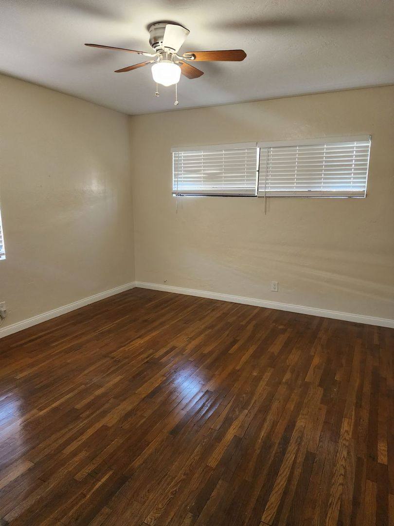 Apartment for rent at 1325 S Casino Center, Las Vegas, NV 89104