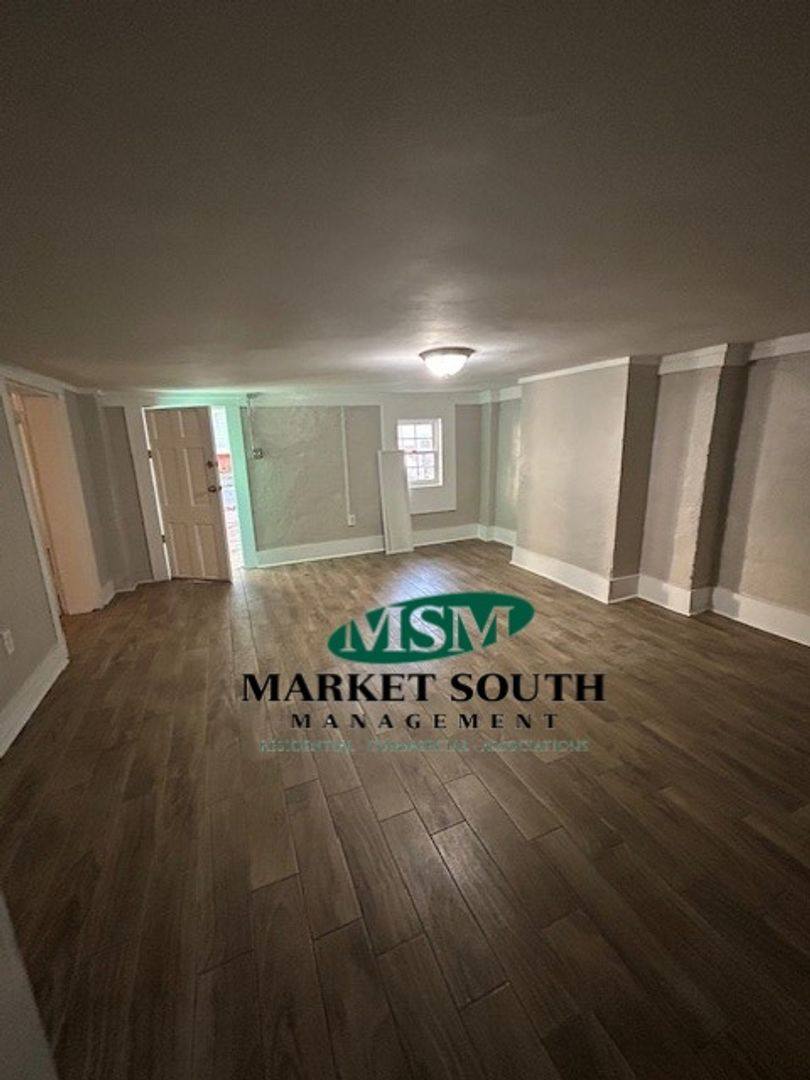 Apartment for rent at 404 E 31st St, Savannah, GA 31401