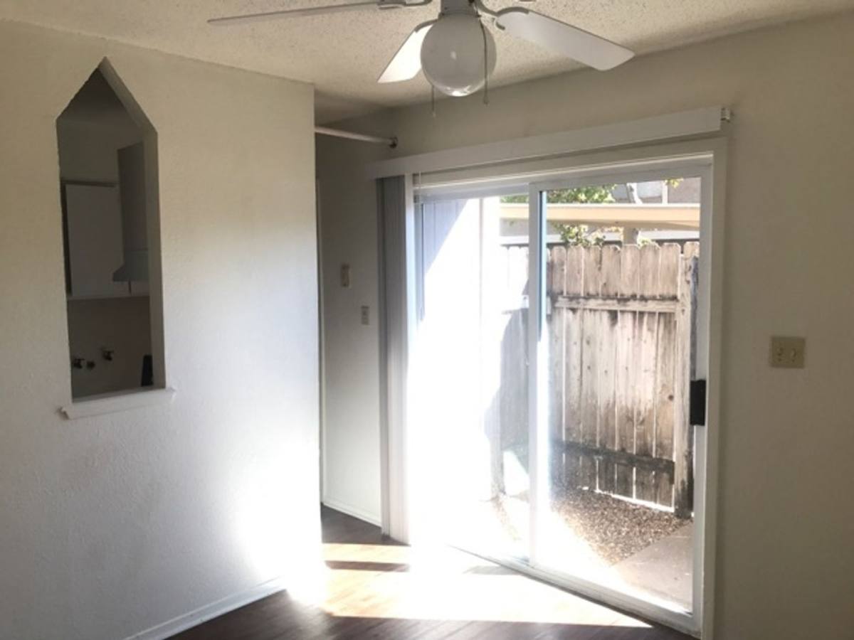 Apartment for rent at 1400 A Holleman Dr, College Station, TX 77840