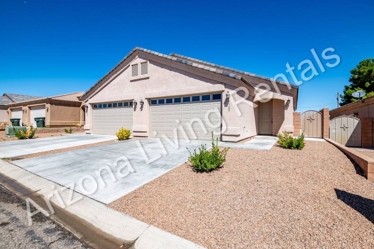 House for rent at 733 Pala Mesa Dr, Kingman, AZ 86409