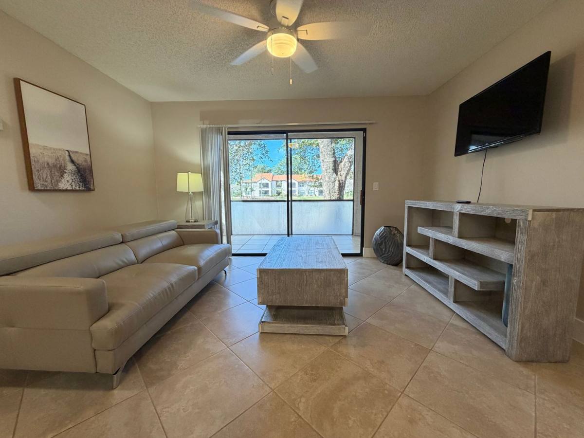 Apartment for rent at 2094 Arbour Walk Circle, Naples, FL 34109