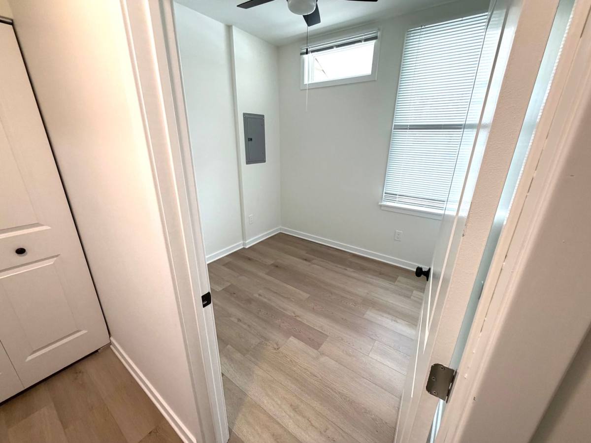 Apartment for rent at 1518 Willow Ave, Elkins Park, PA 19027