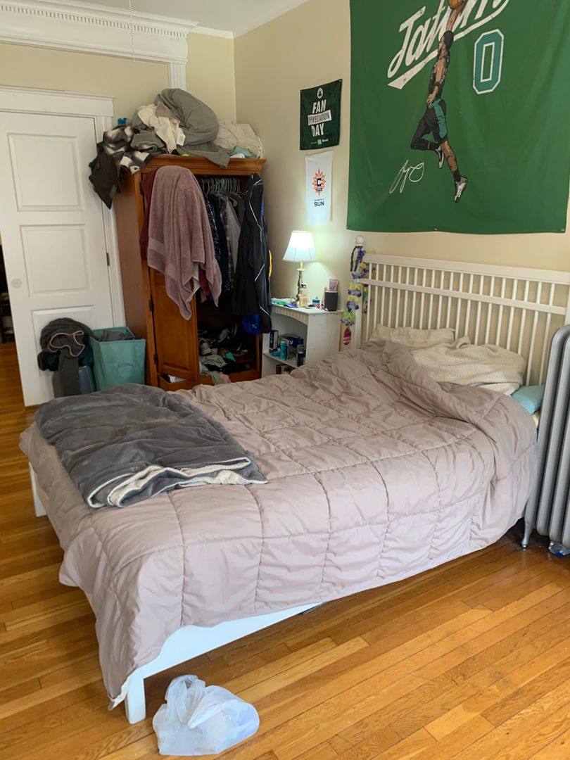 Apartment for rent at 7 Fuller St #1A, Brookline, MA 02446