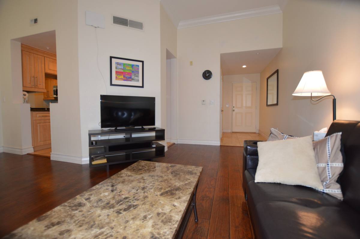 Apartment for rent at 220 E Flamingo Rd, Las Vegas, NV 89169