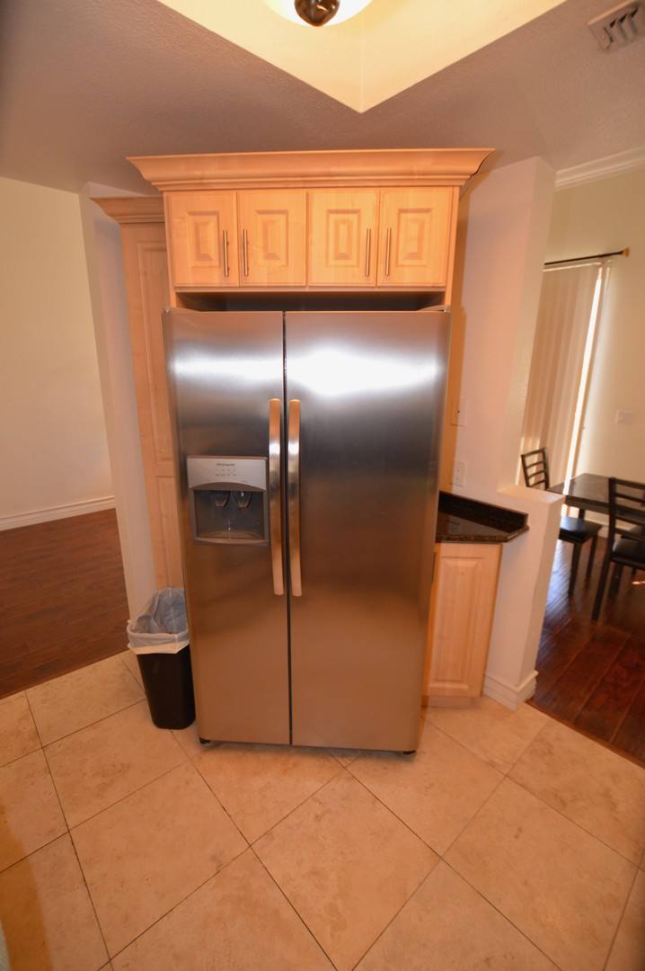 Apartment for rent at 220 E Flamingo Rd, Las Vegas, NV 89169