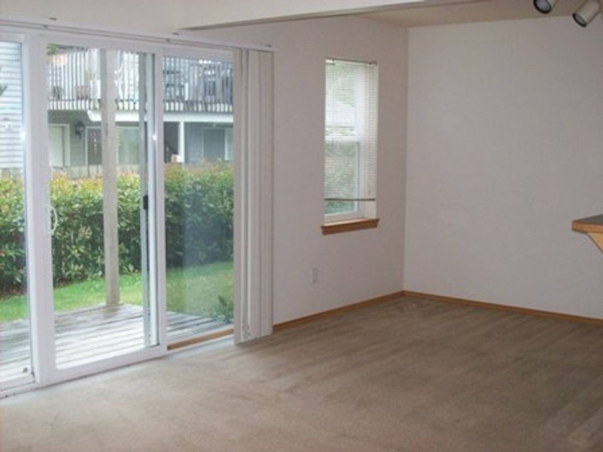 Apartment for rent at 1504 Alabama St, Bellingham, WA 98229
