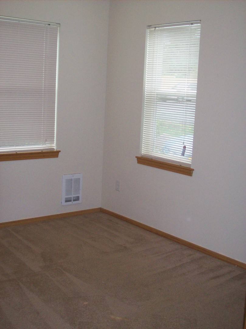 Apartment for rent at 1504 Alabama St, Bellingham, WA 98229