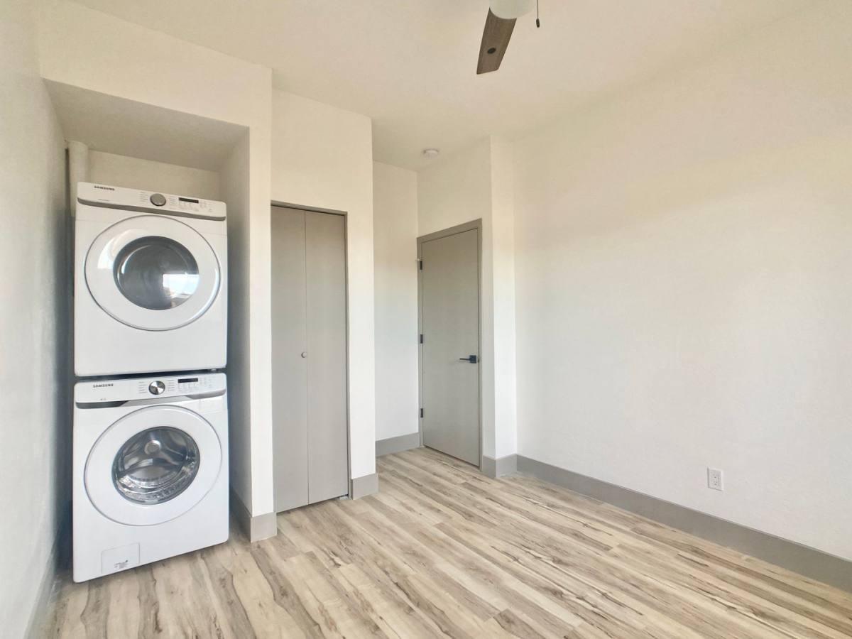 Apartment for rent at 3002 N 40th St, Phoenix, AZ 85018