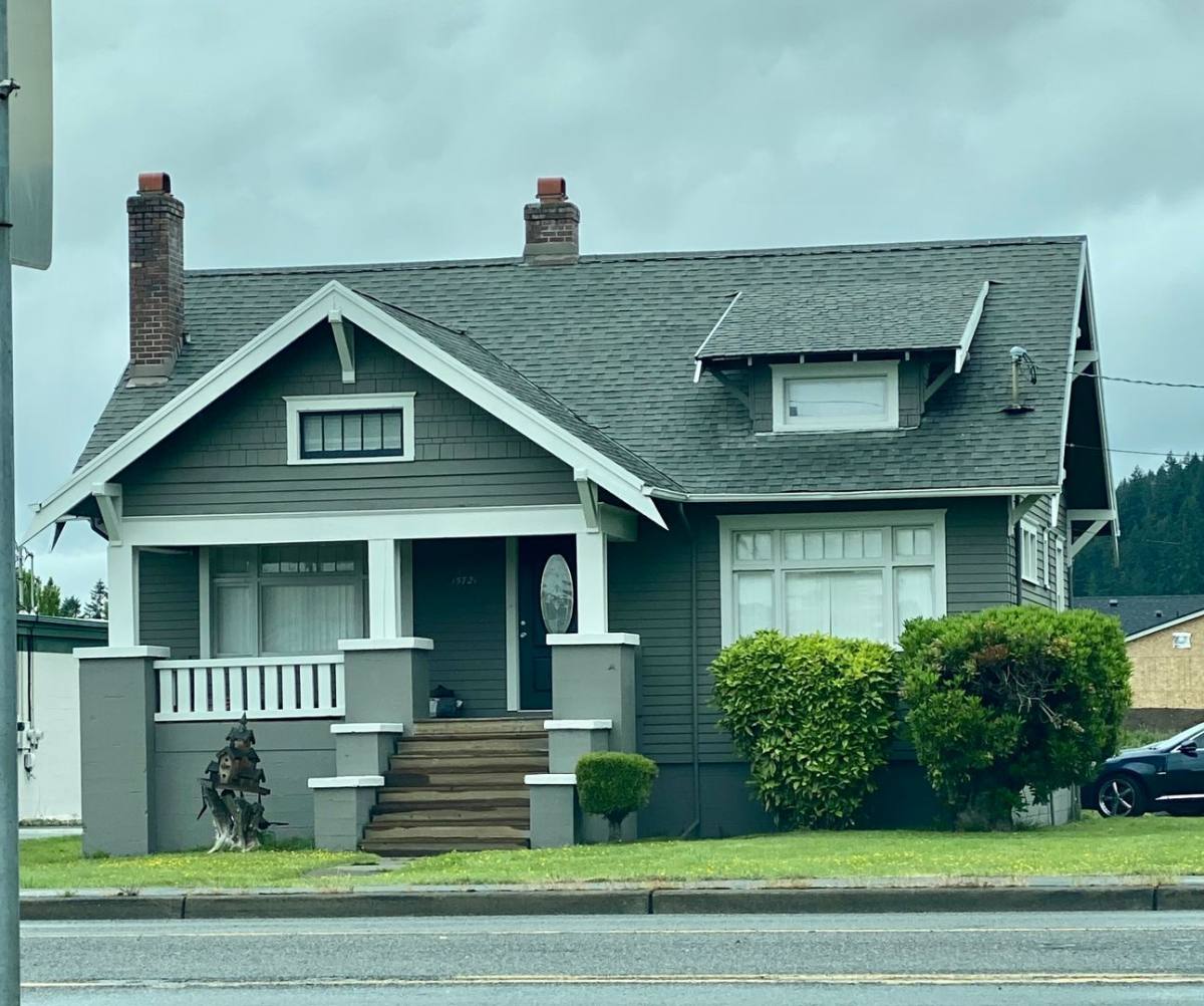 House for rent at 15721 Main St E, Sumner, WA 98390