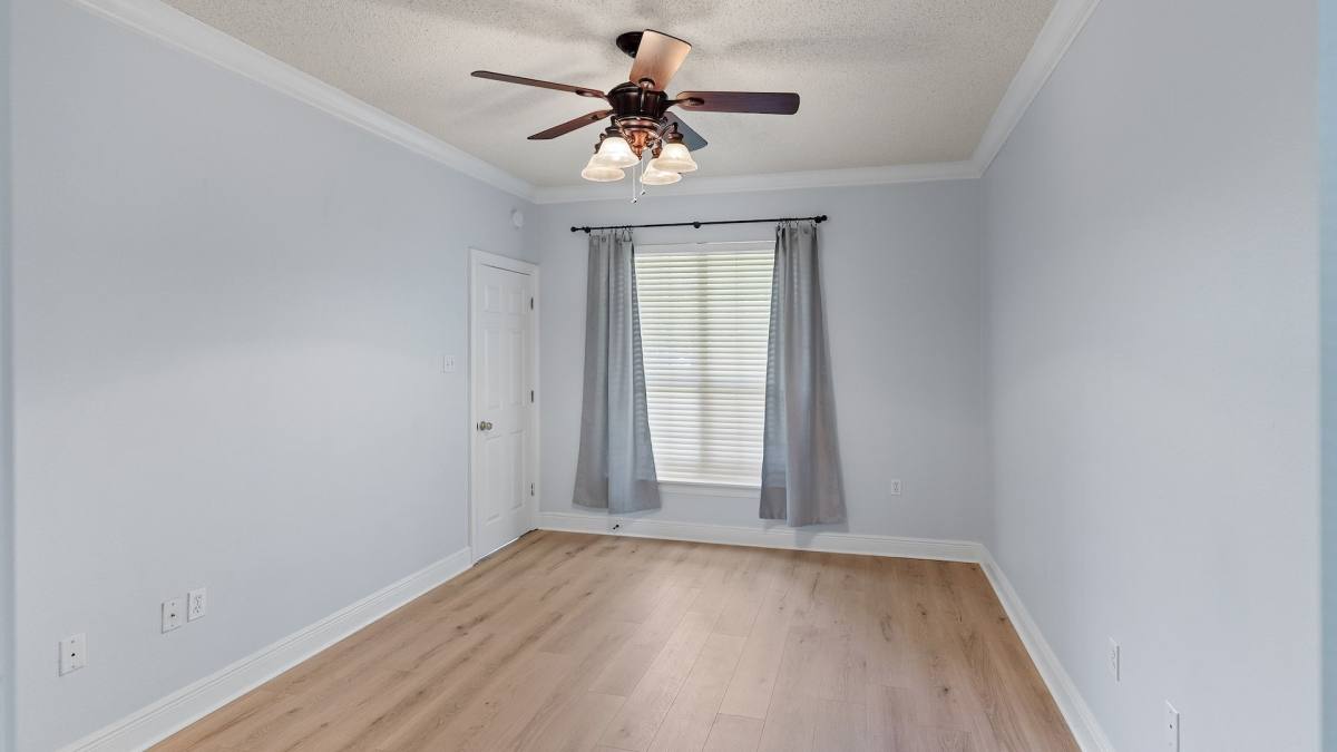 House for rent at 4464 Highland Rd, Baton Rouge, LA 70808