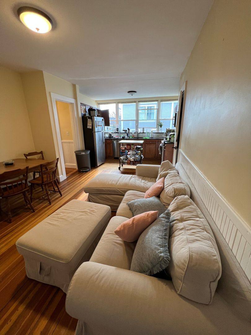 Apartment for rent at 340 Beacon St #2B, Somerville, MA 02143