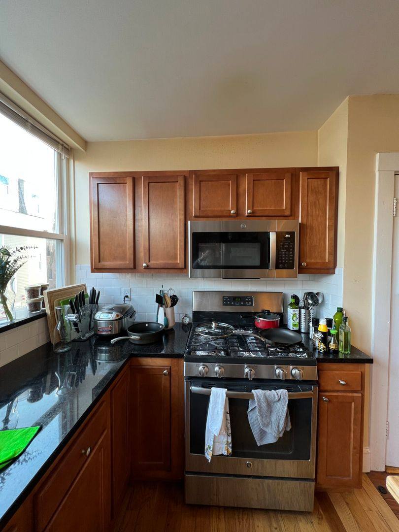 Apartment for rent at 340 Beacon St #2B, Somerville, MA 02143