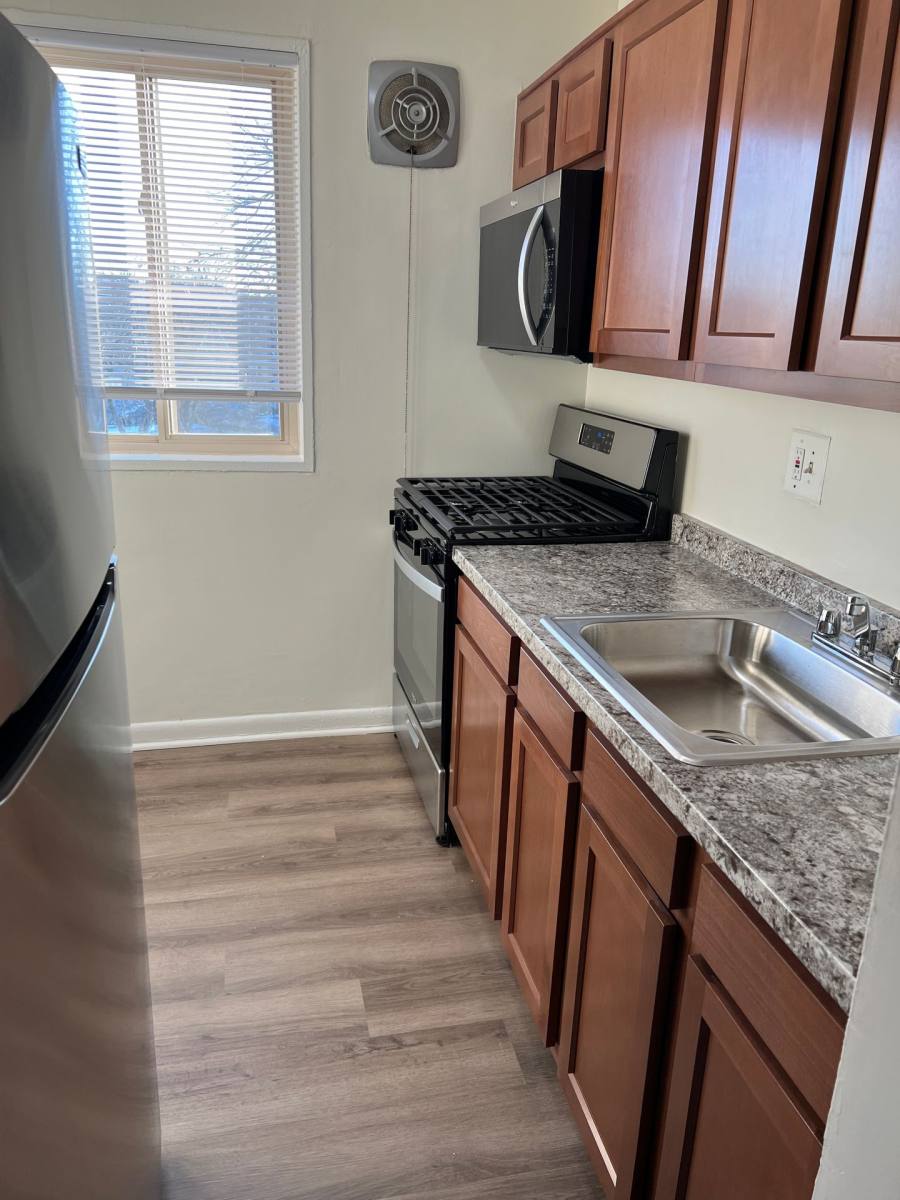 Apartment for rent at 2500-2512 Queens Chapel Rd, Hyattsville, MD 20782