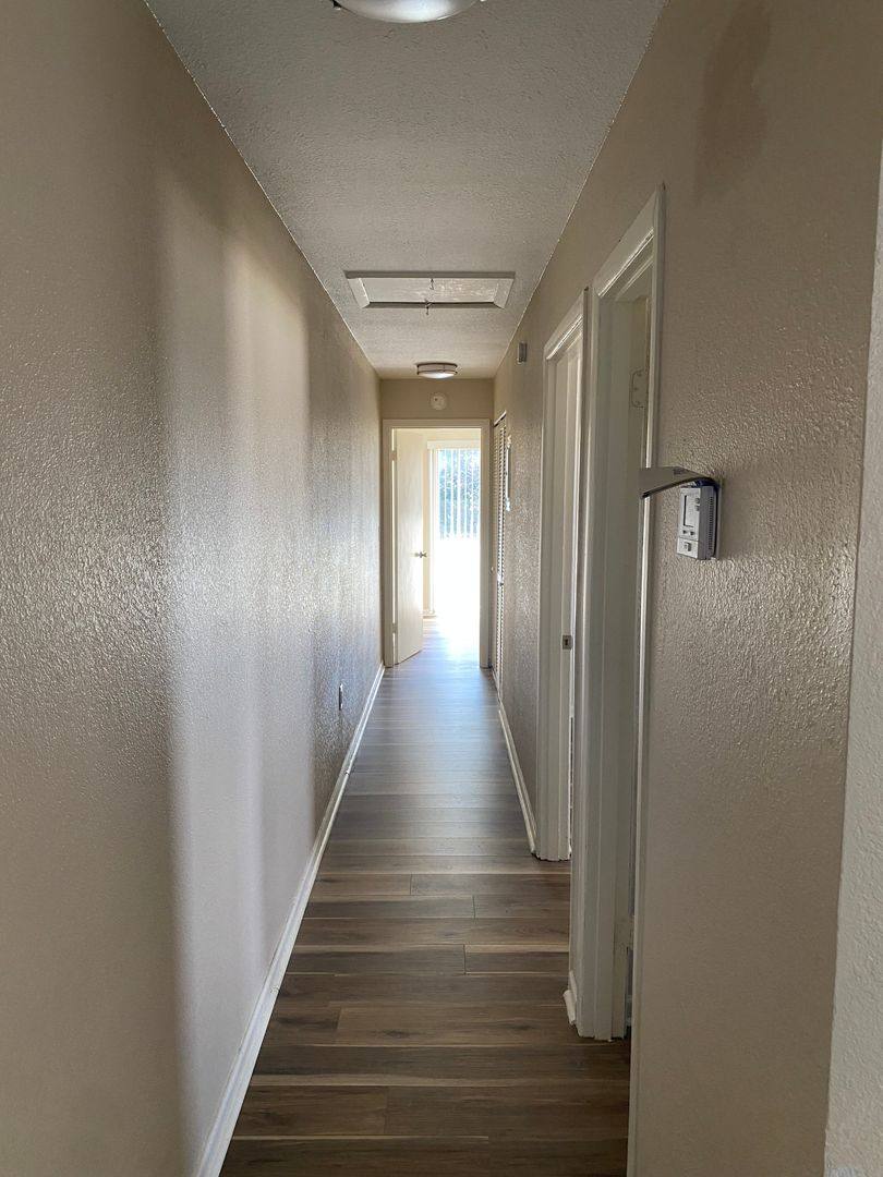 Apartment for rent at 907, 909, & 911 Locke St, Avon Park, FL 33825
