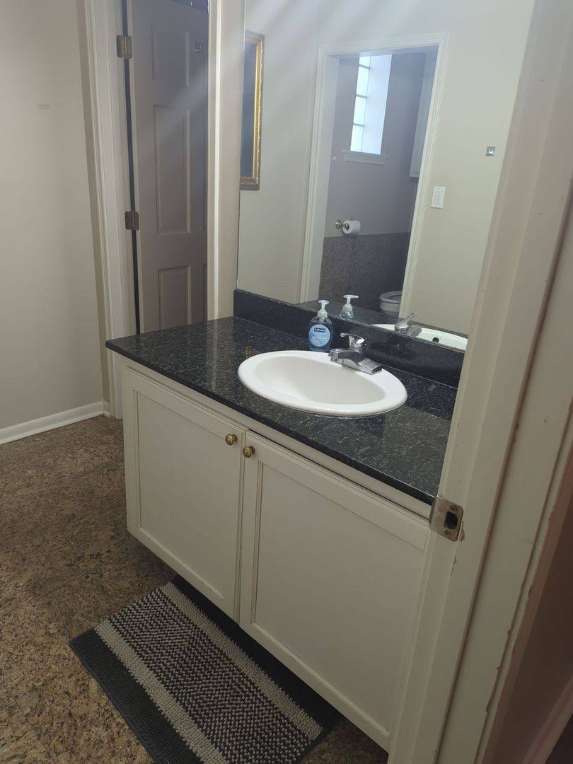 Apartment for rent at 213 Bendel Rd, Lafayette, LA 70503