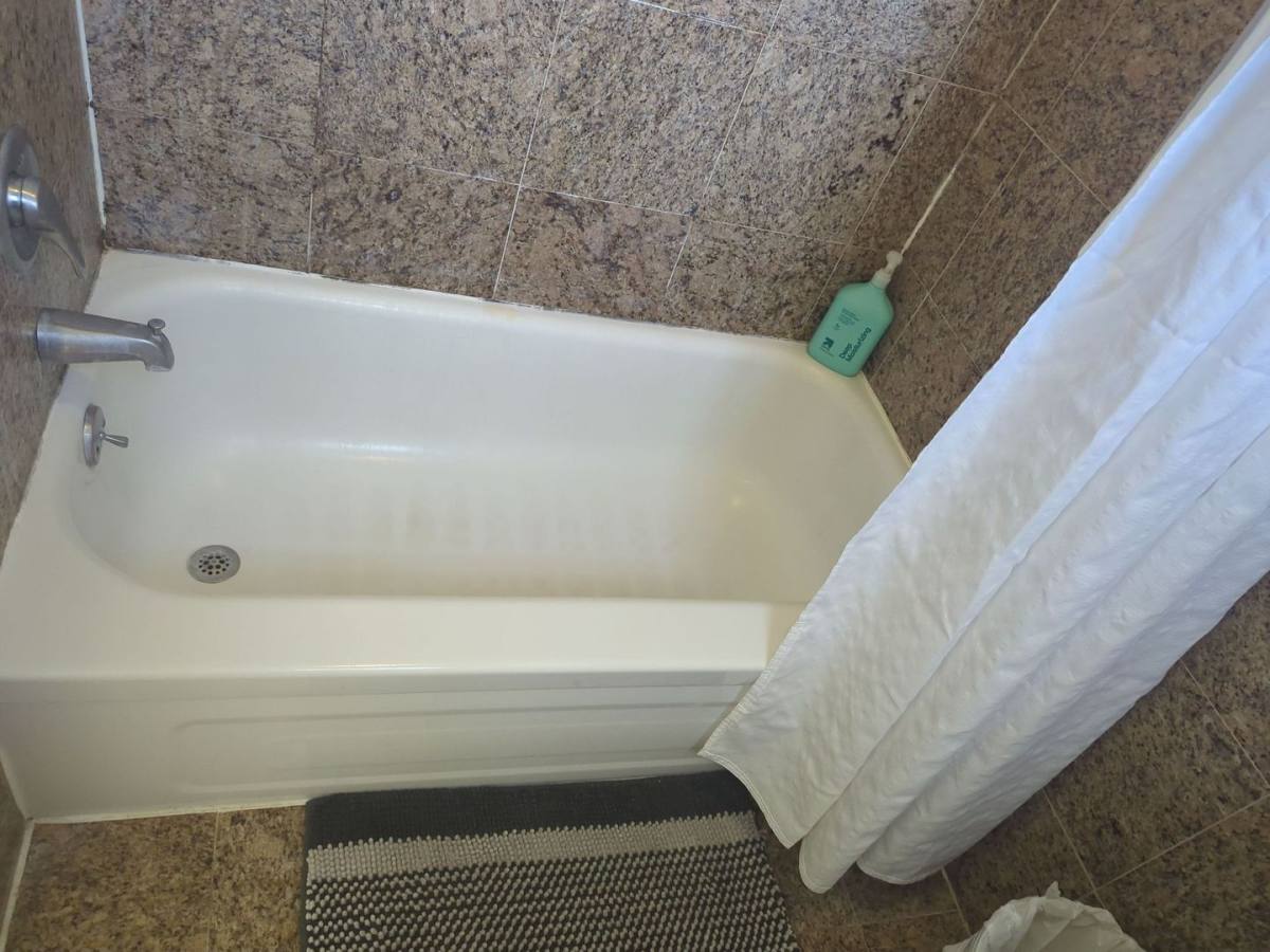 Apartment for rent at 213 Bendel Rd, Lafayette, LA 70503