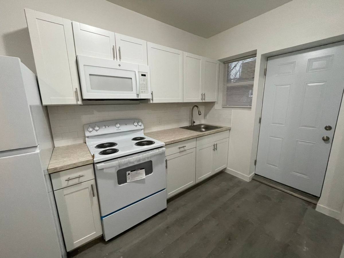 Apartment for rent at 3201 Barrett St, Saint Louis, MO 63107